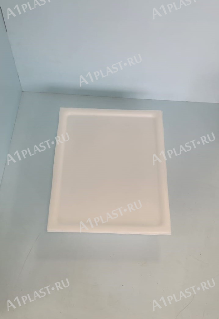plastikovye-lotki-s-kryshkami-5.jpg